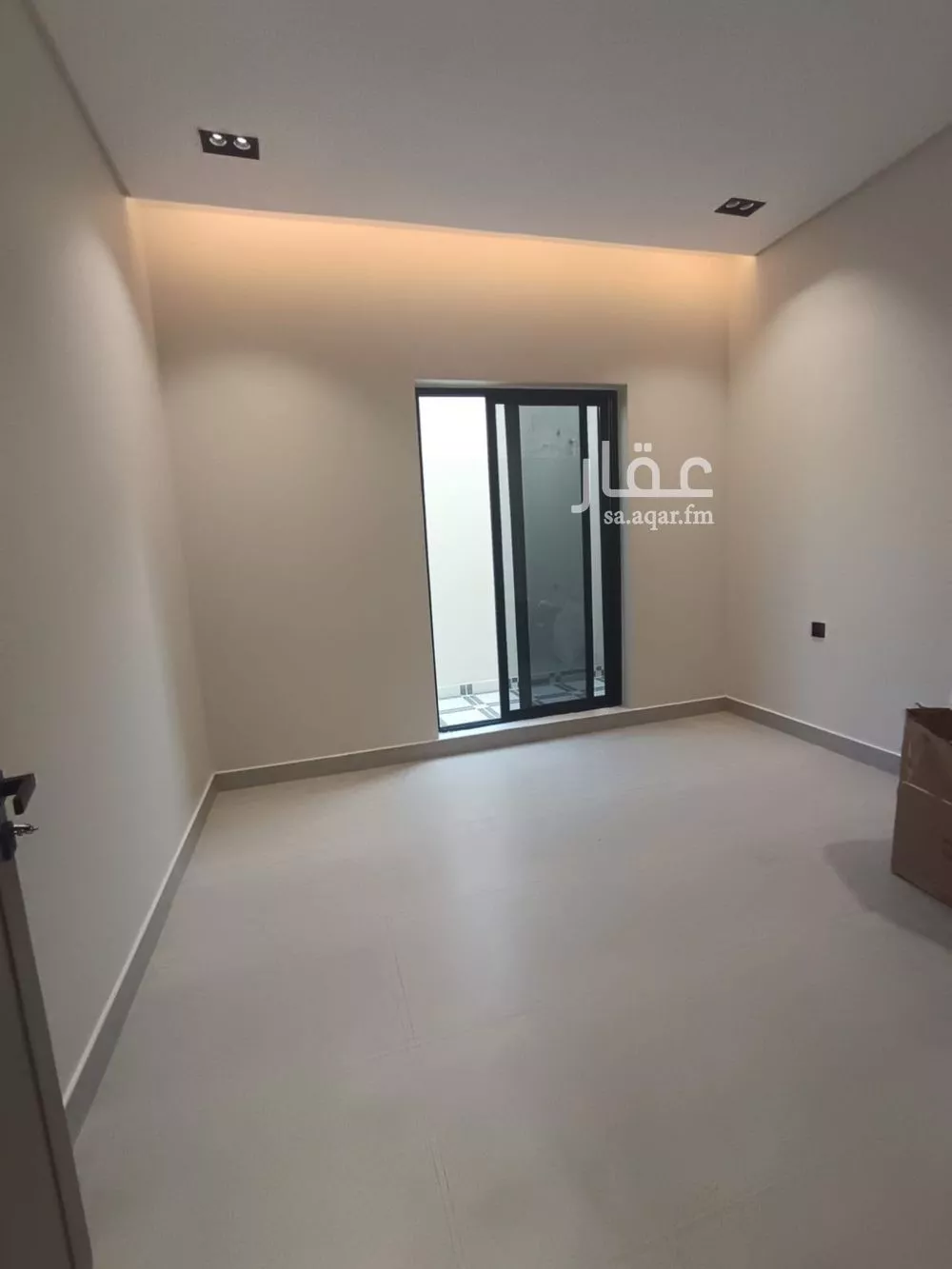 3 bedroom floor in Al Zahrah 5