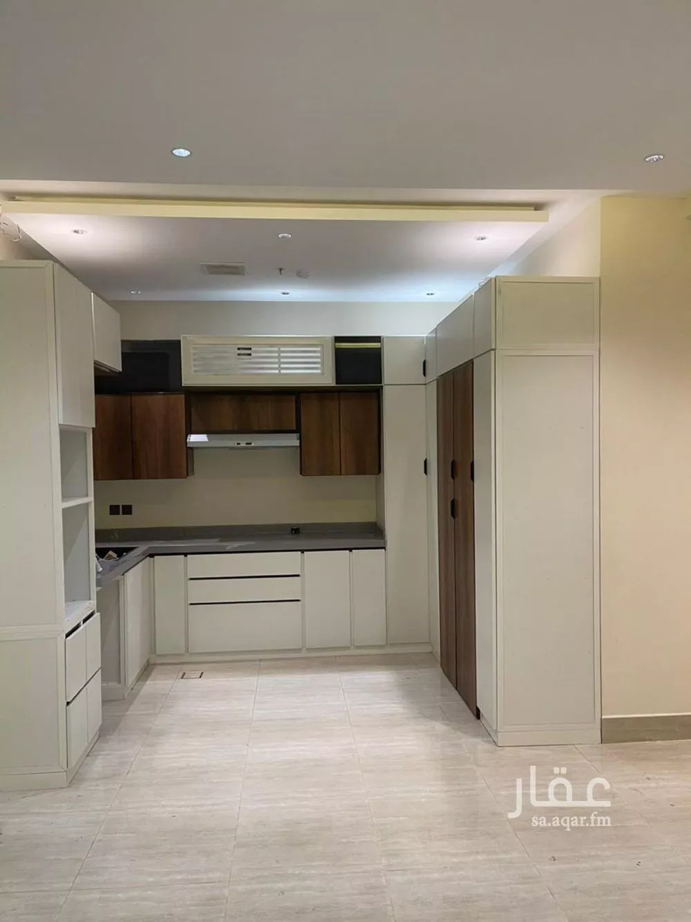 شقة 4 غرف في النرجس 2