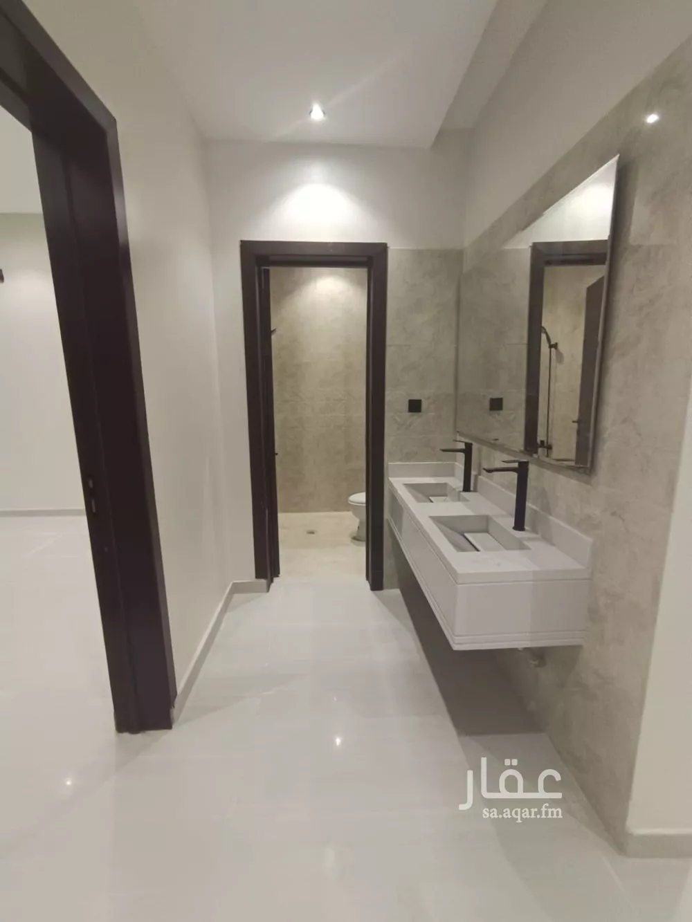 دور 5 غرف في عكاظ 5