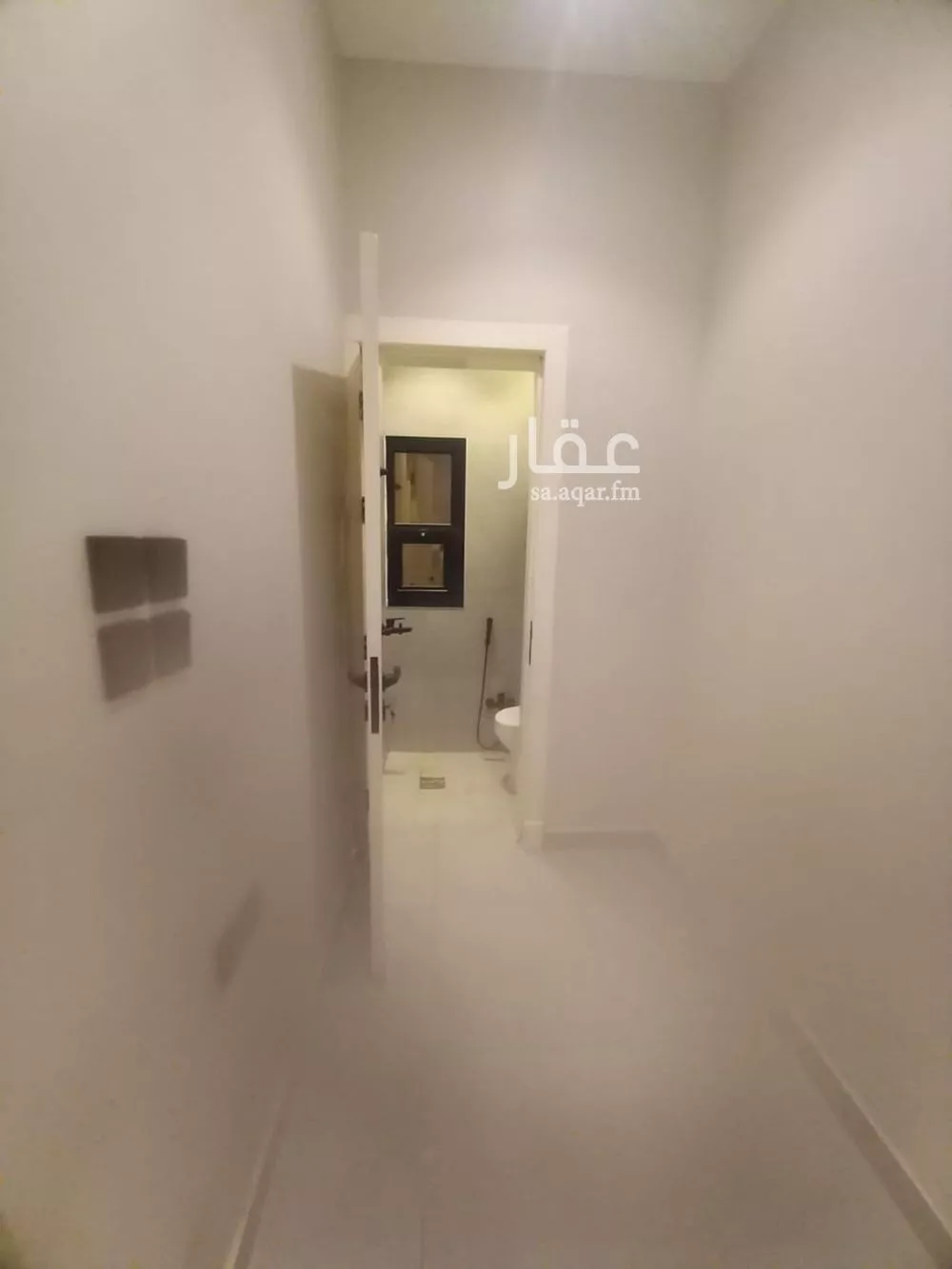 5 bedroom floor in Dhahrat Laban 5