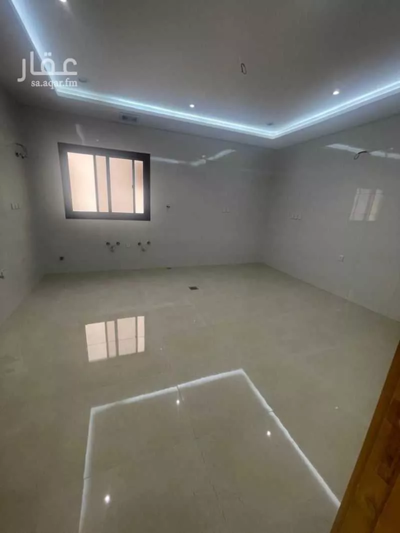 شقة 6 غرف في الصفا 2