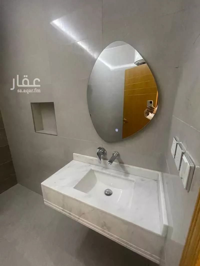 شقة 6 غرف في الصفا 4