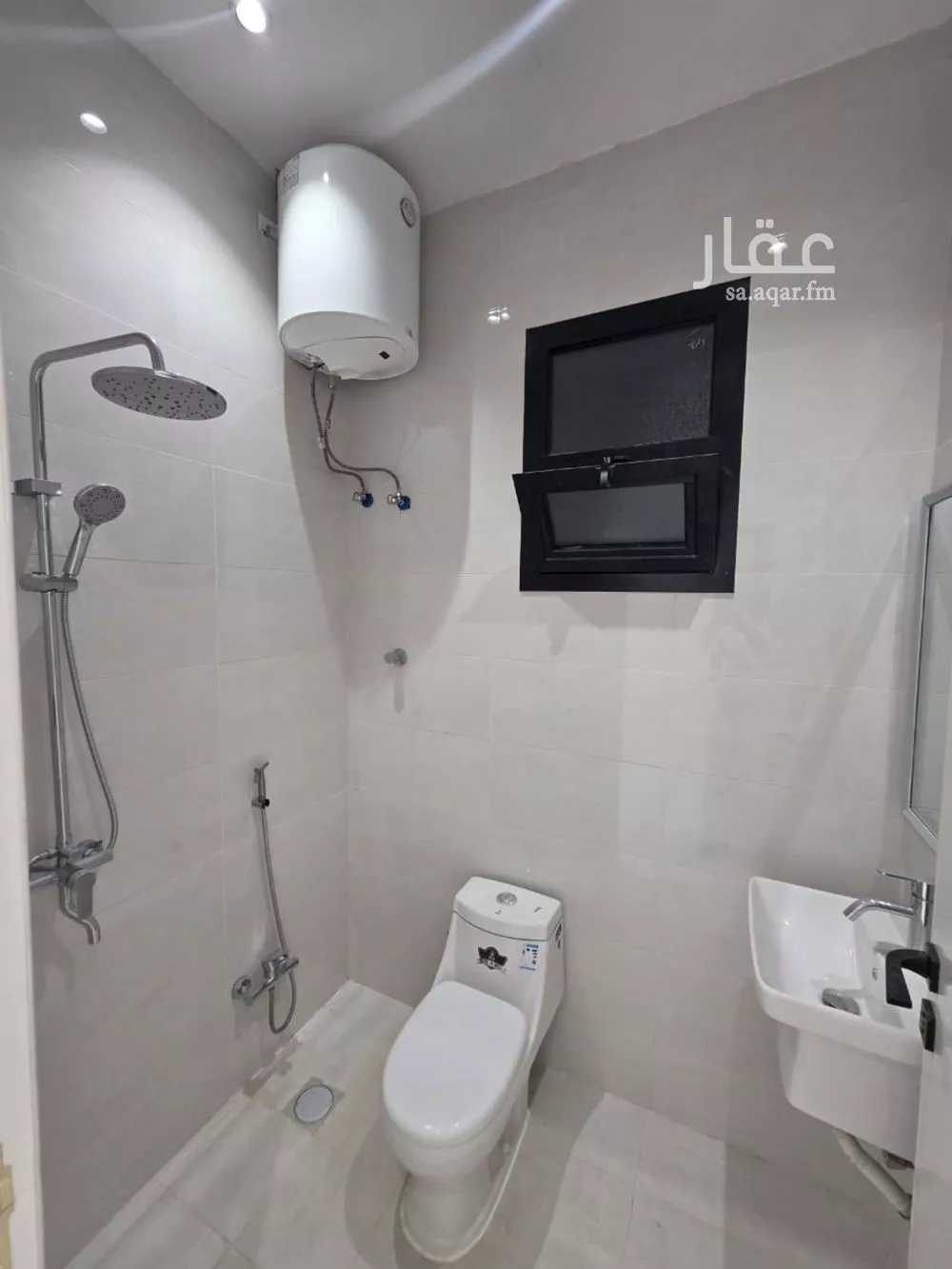 دور 5 غرف في السويدي 4