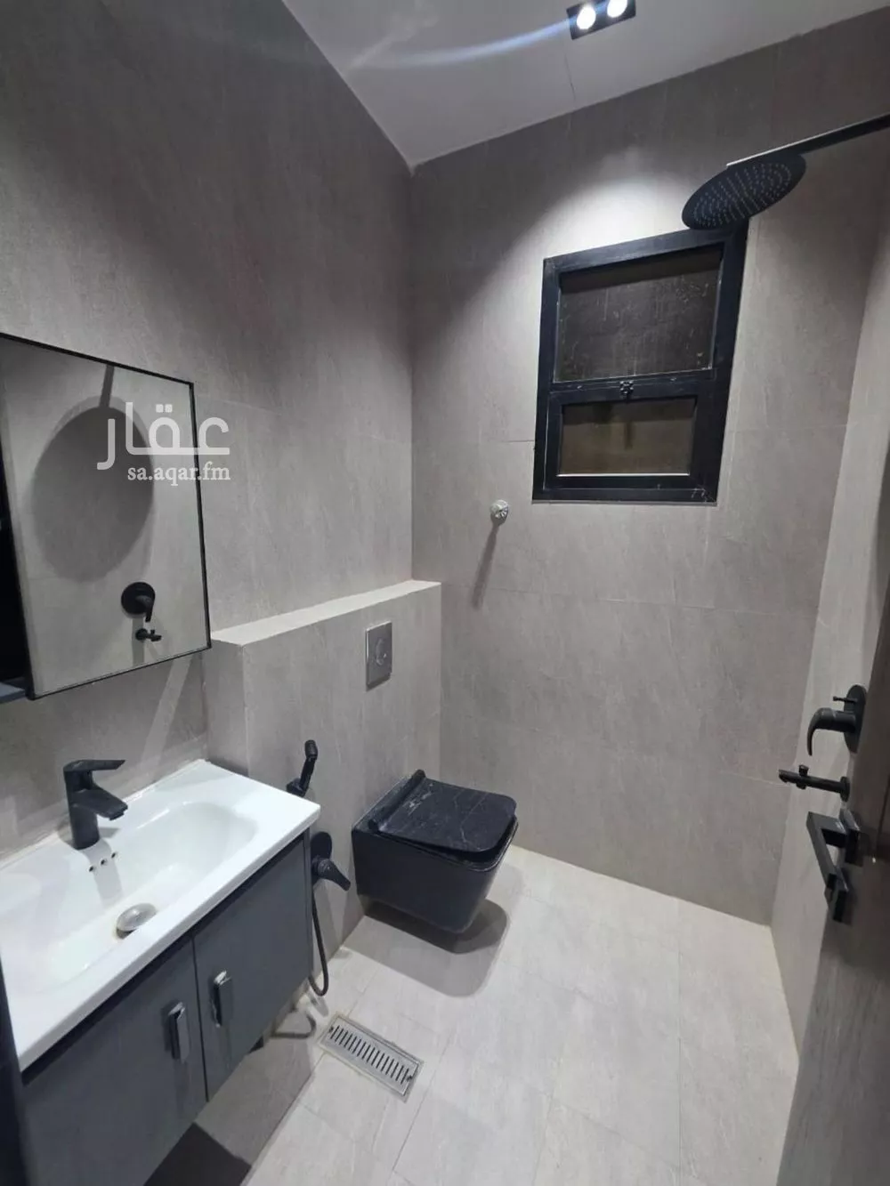 فيلا 6 غرف في الرمال 5