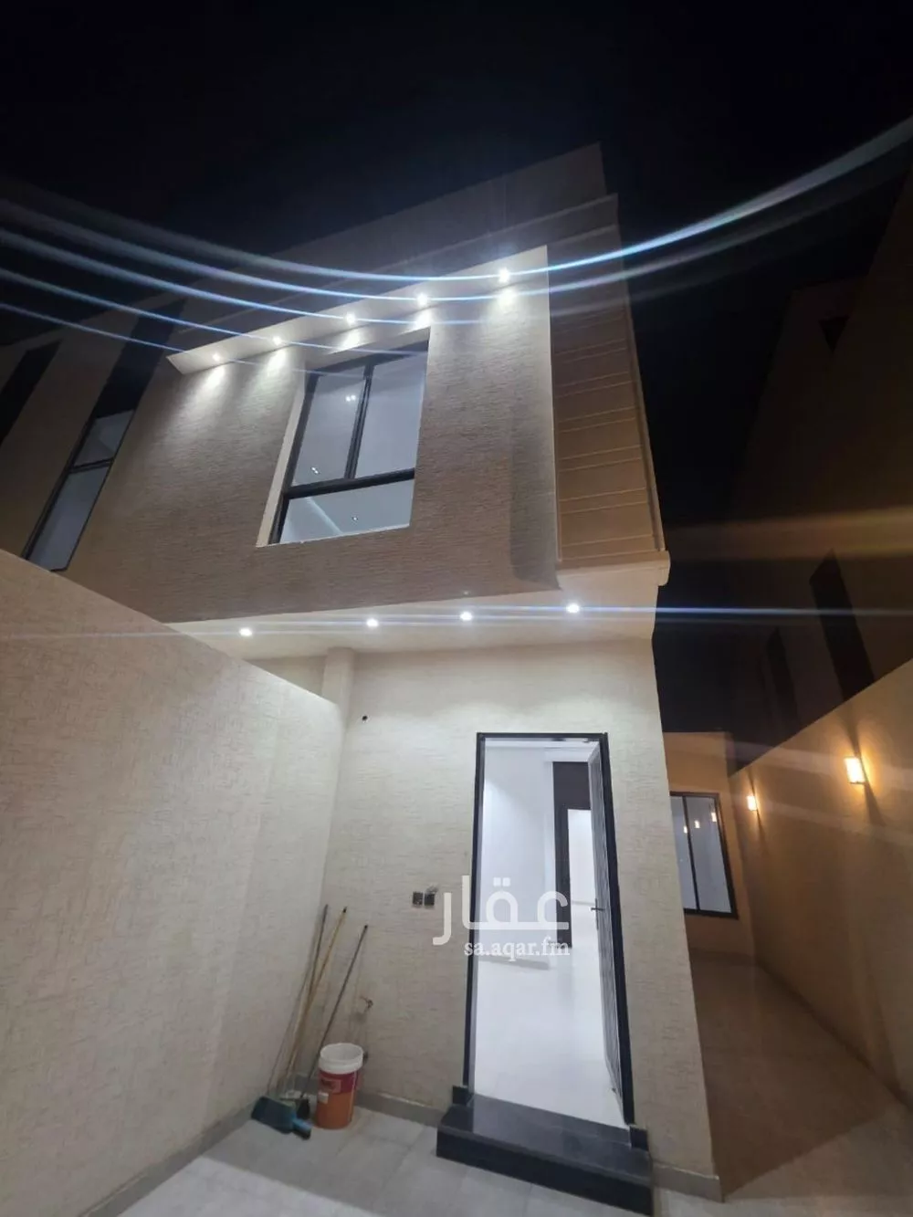 فيلا 6 غرف في الرمال 1