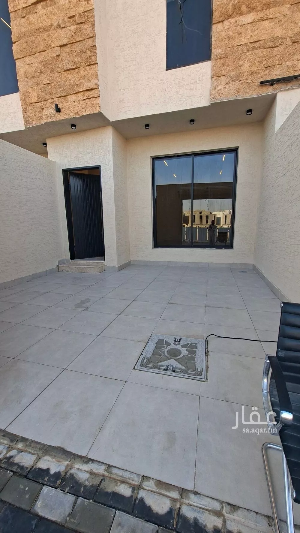 فيلا 7 غرف في عكاظ 3