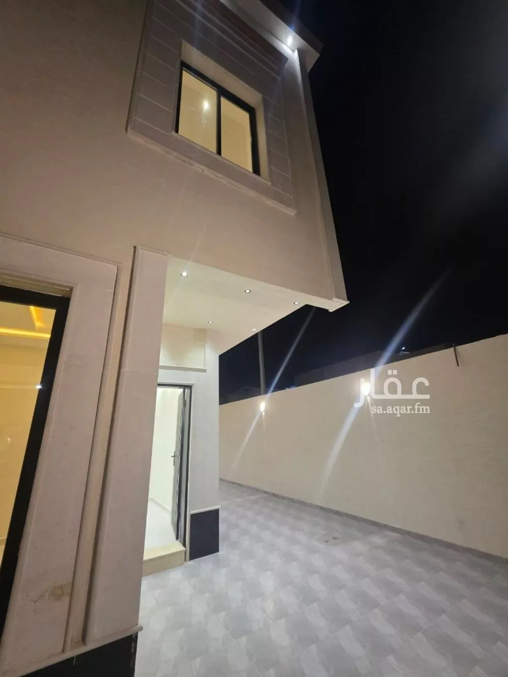 دور 5 غرف في أحد 2