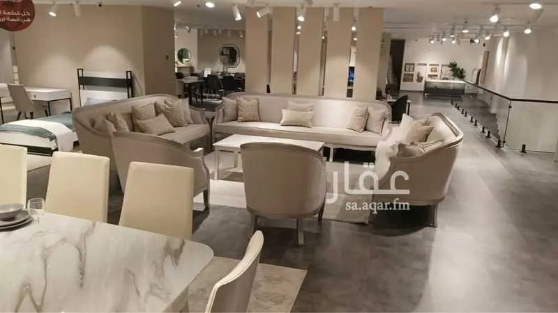 محل 1100 م² في الروابي 3