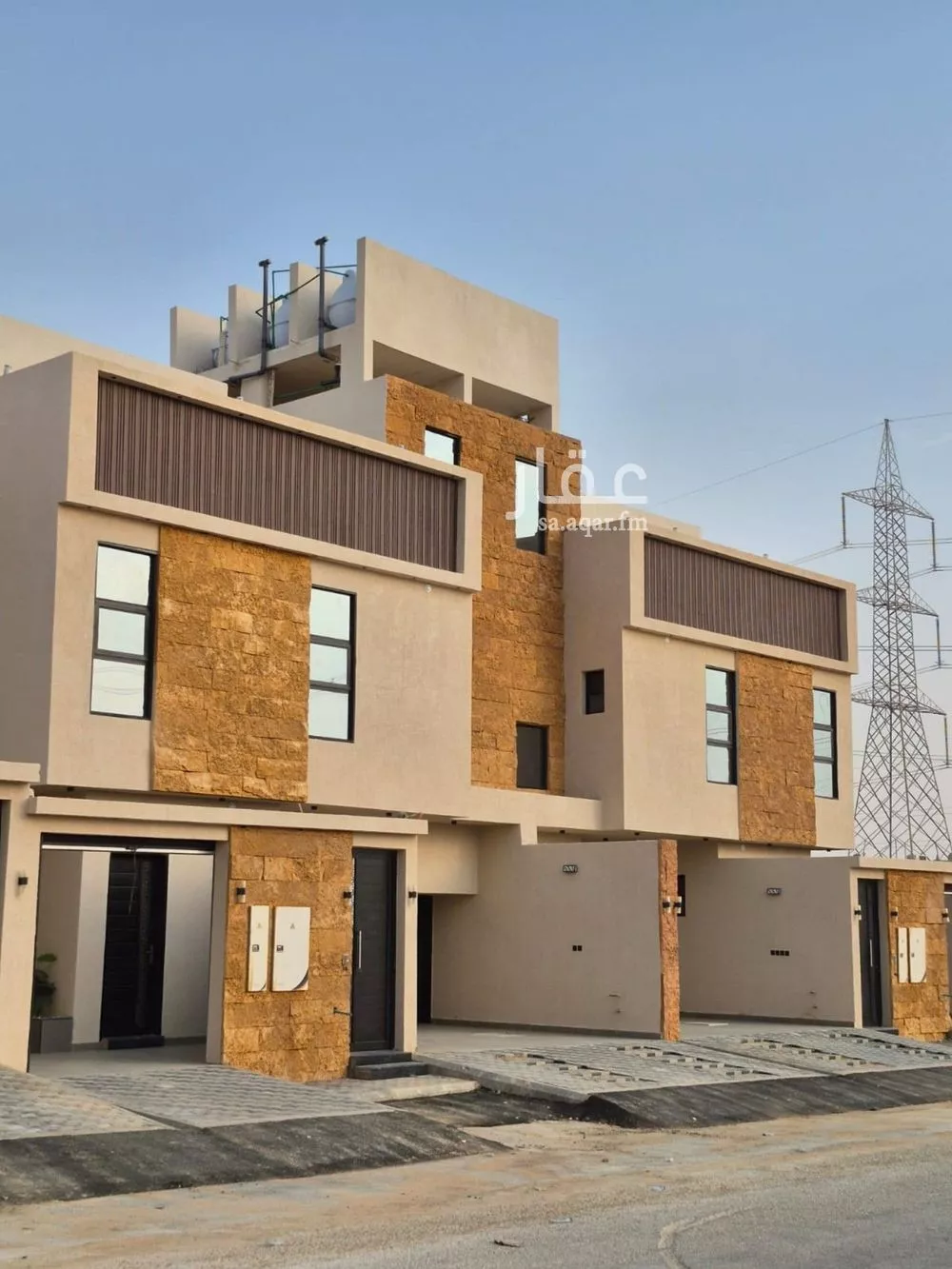 4 bedroom floor in Al Hazm 2