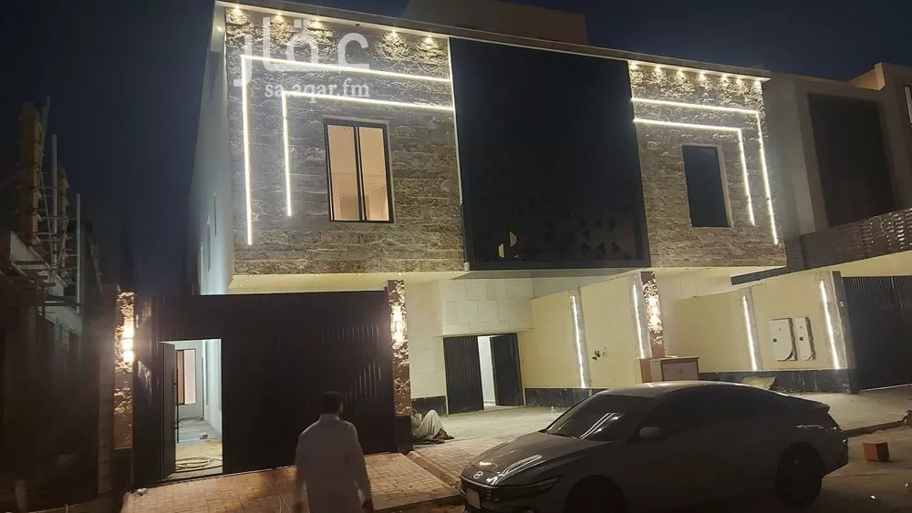 4 bedroom floor in Tuwaiq 2