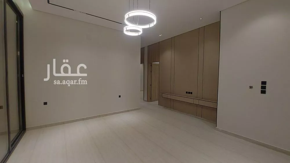 فيلا 4 غرف في الجنادرية 4