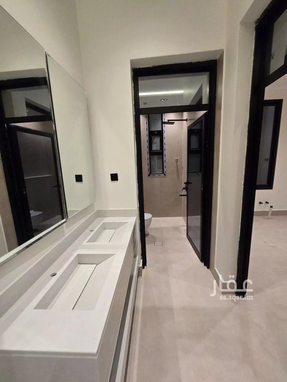 5 bedroom villa in Dirab 3