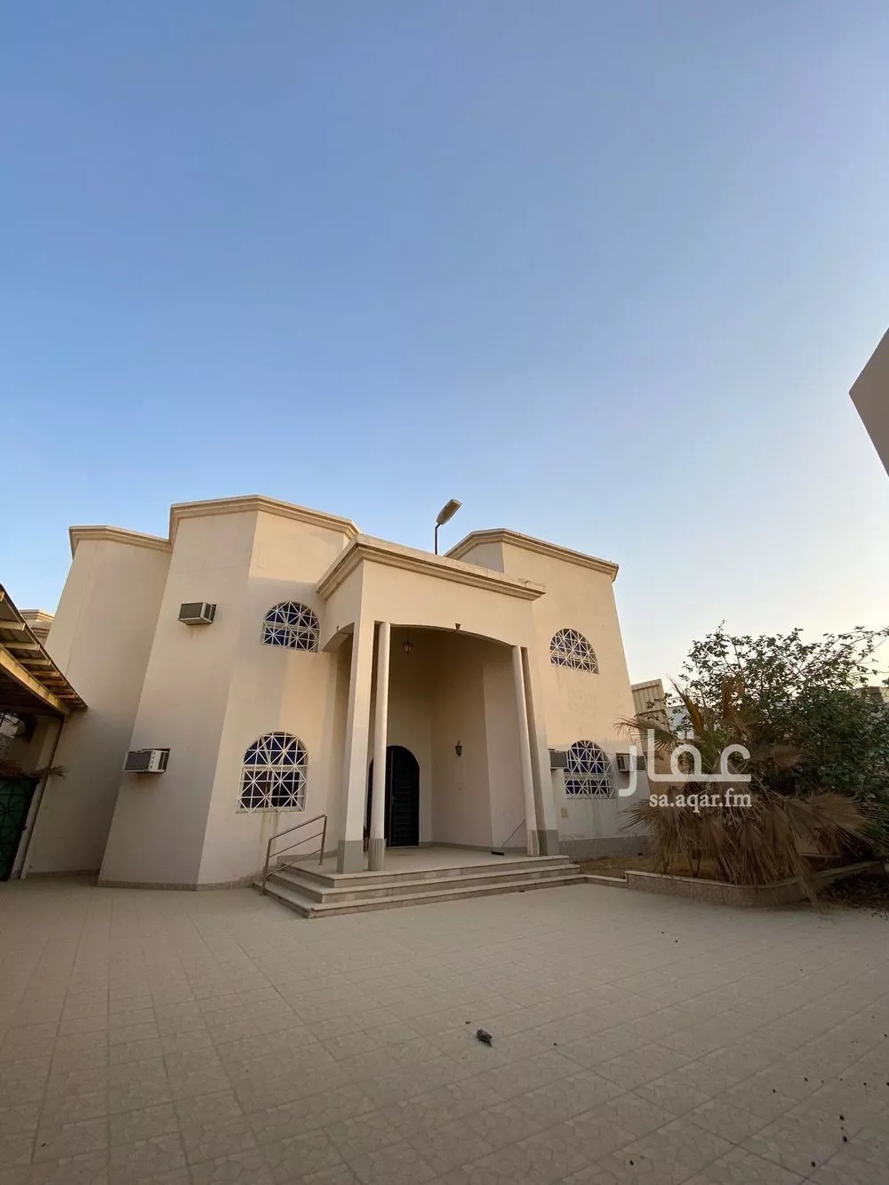 12 bedroom villa in Al Salam 1
