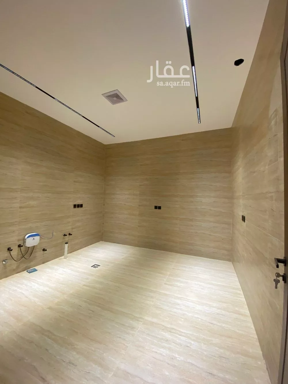 5 bedroom villa in Al Salam, Riyadh 15