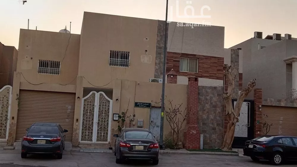 فيلا 7 غرف في الخليج 2