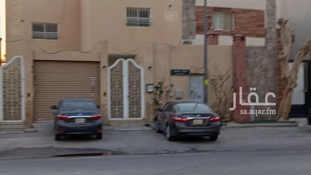 فيلا 7 غرف في الخليج 3