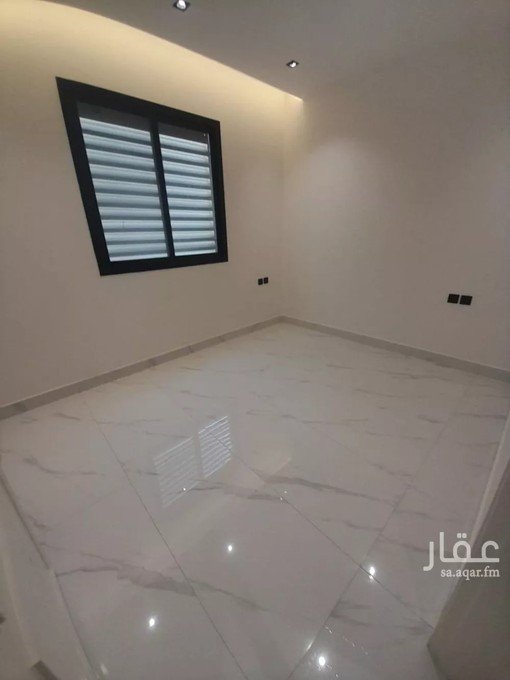 3 bedroom apartment in Al Aqiq 5
