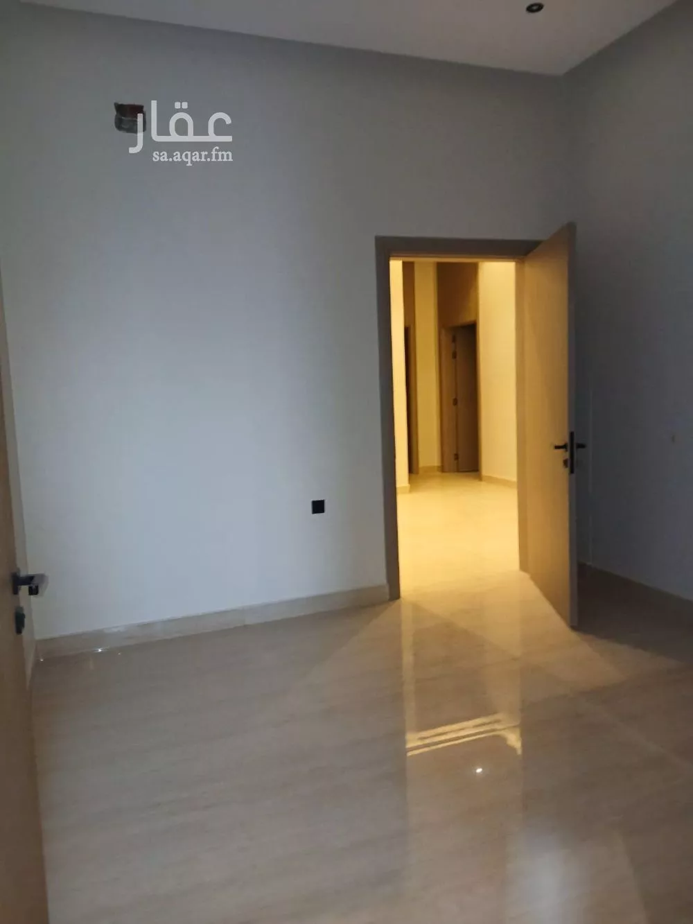 4 bedroom floor in Al Janadriyah 3