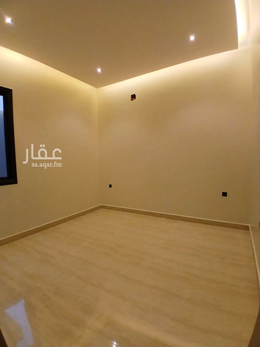 4 bedroom floor in Al Janadriyah 2