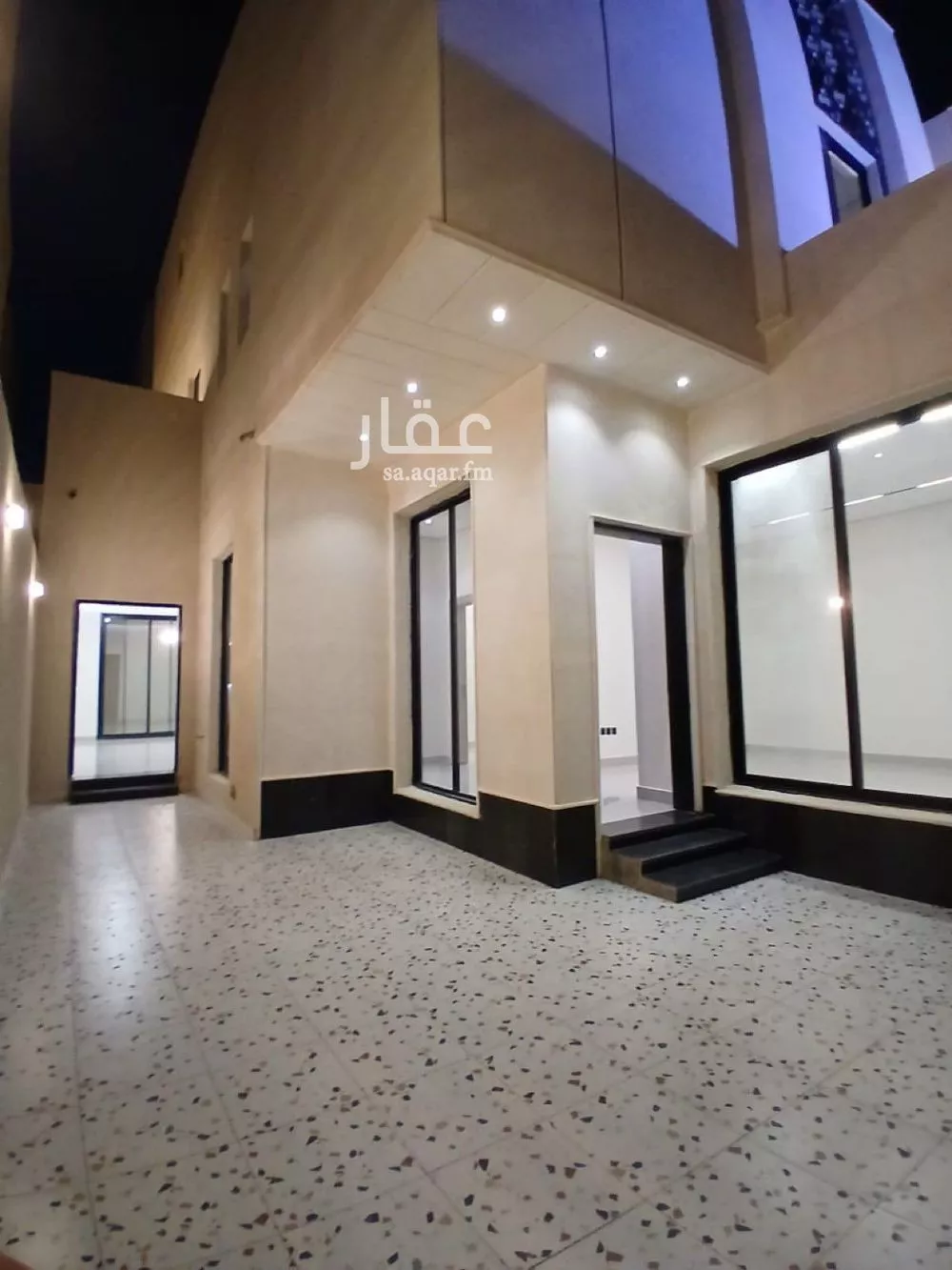 6 bedroom villa in Ash Sharq 2