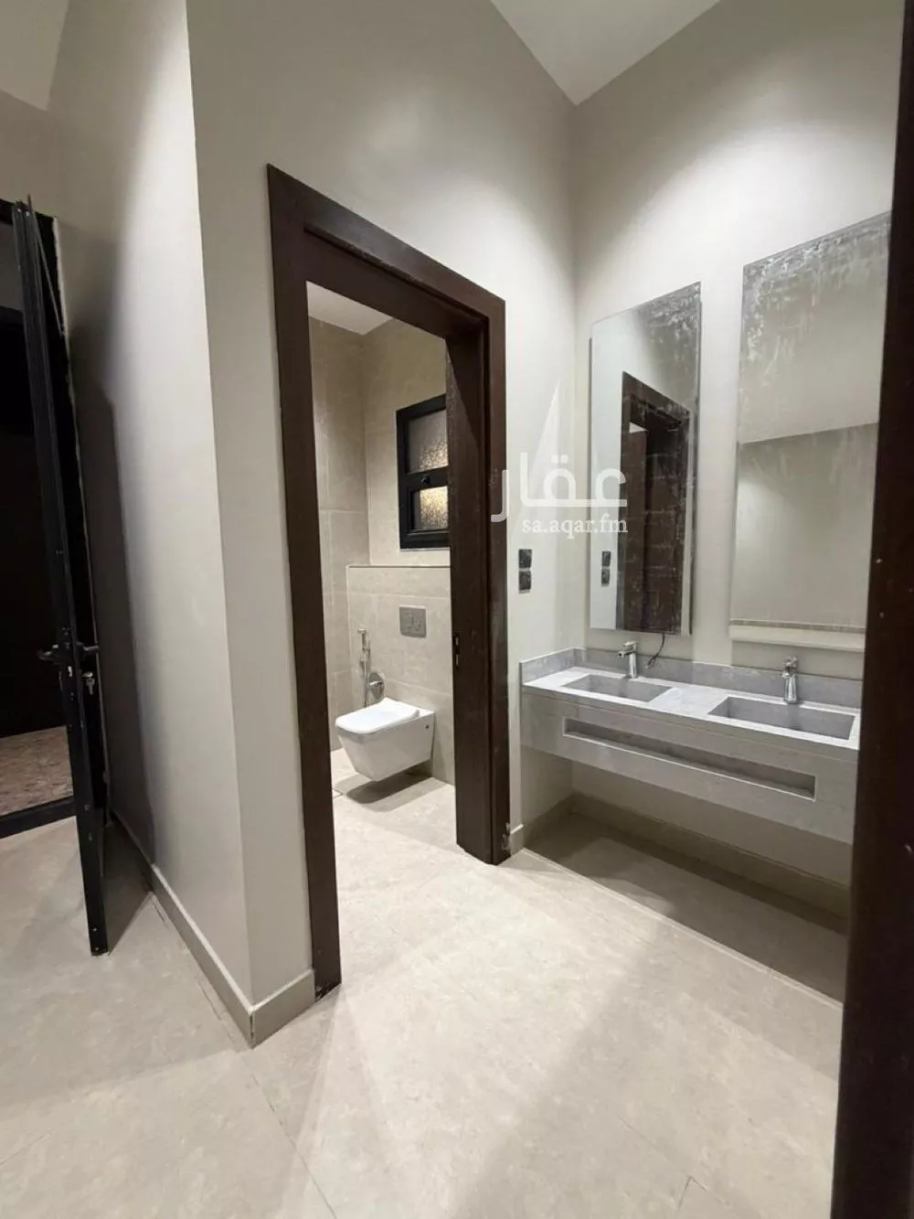 فيلا 6 غرف في الرمال 2