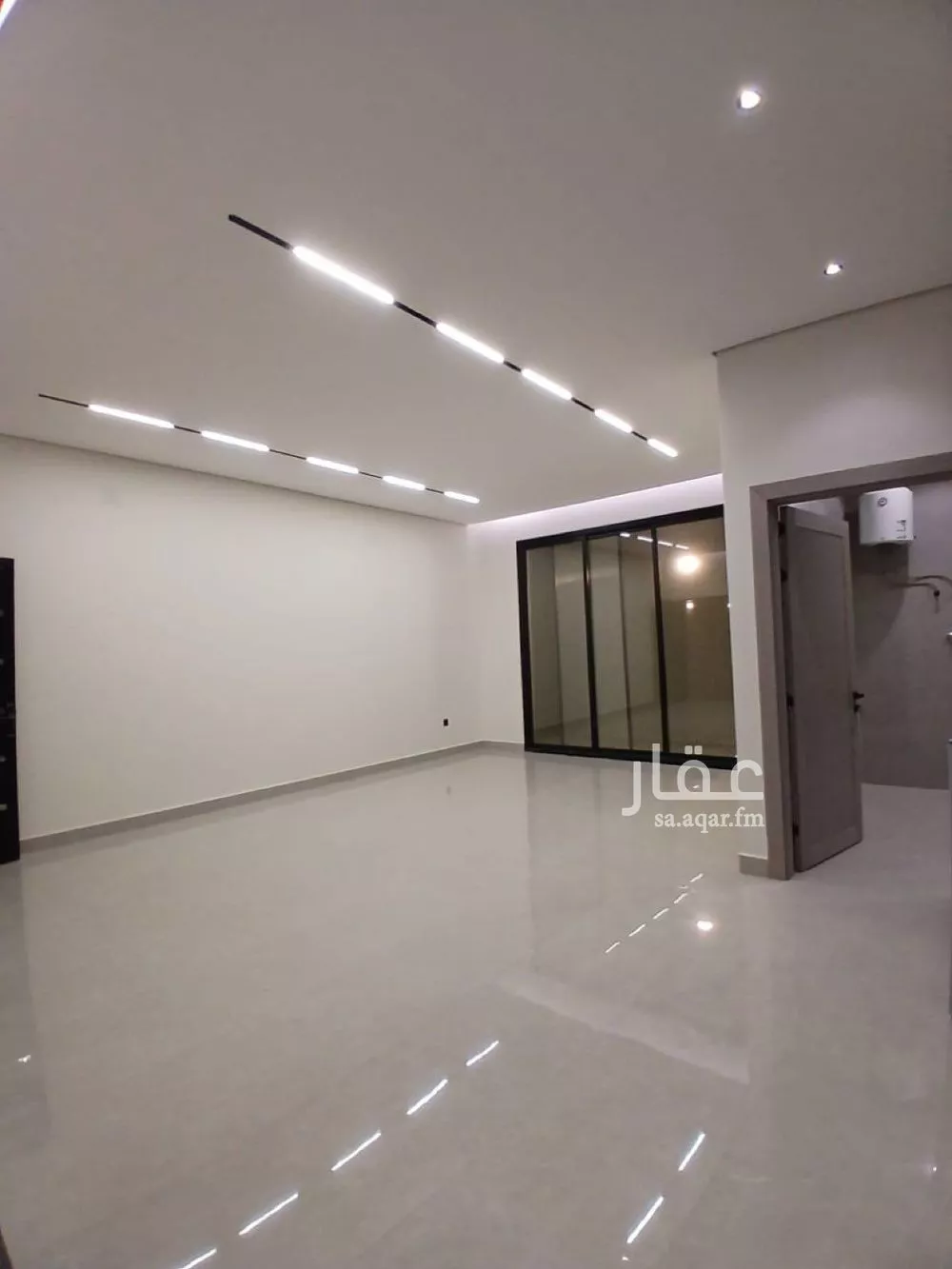 6 bedroom villa in Ash Sharq 4