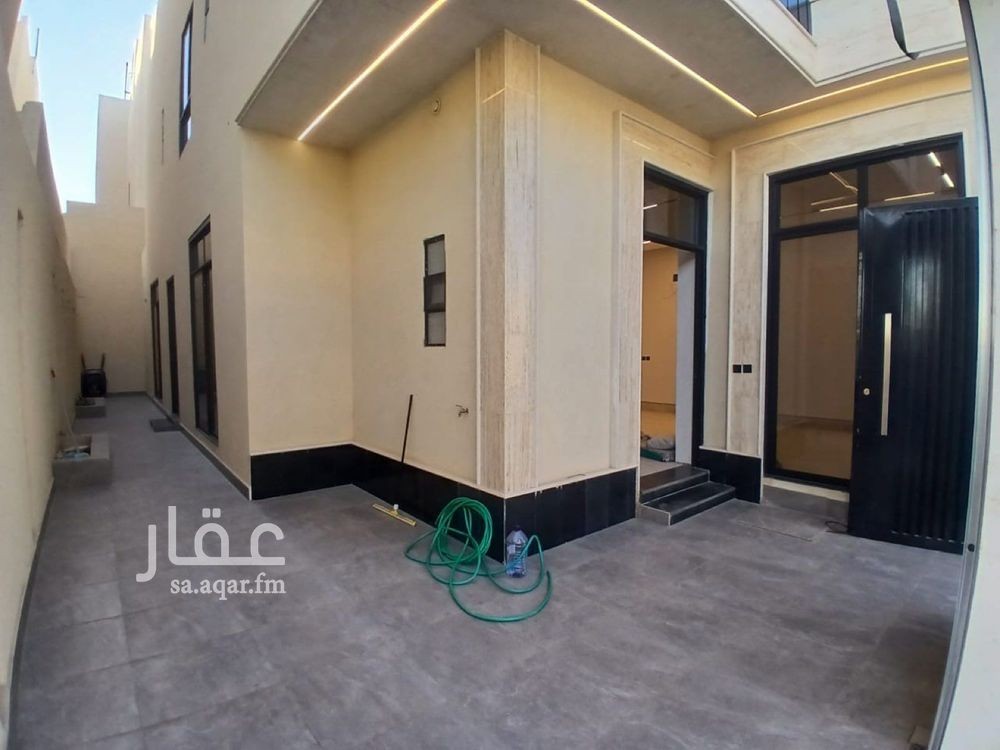 4 bedroom villa in Al Bayan, Riyadh 8