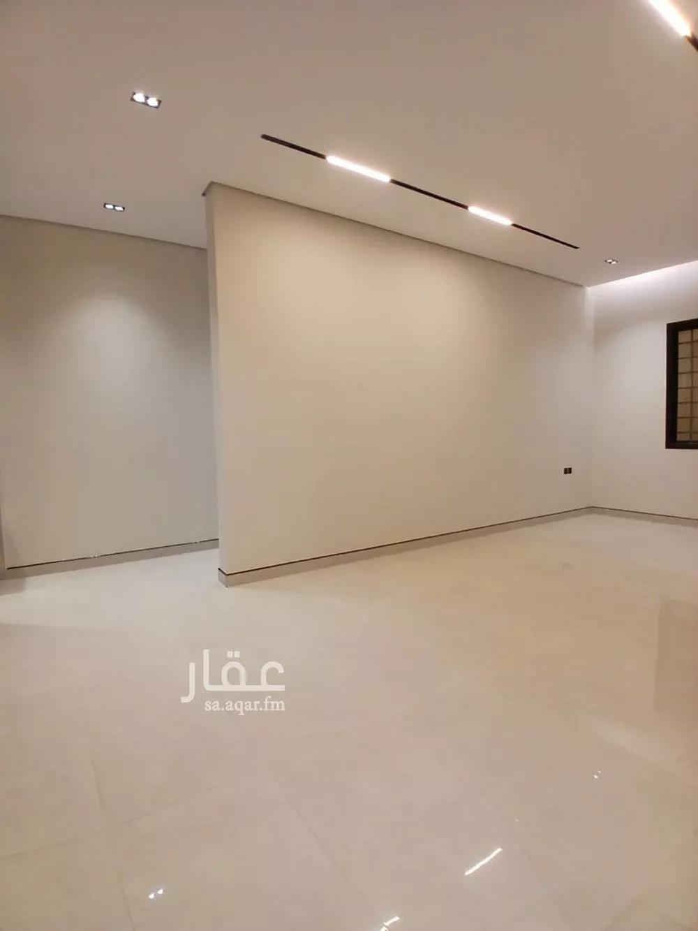 فيلا 5 غرف في الرمال 2