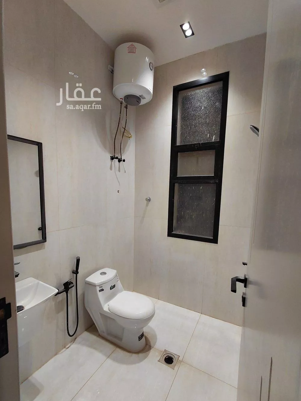 4 bedroom villa in Al Janadriyah, Riyadh 24