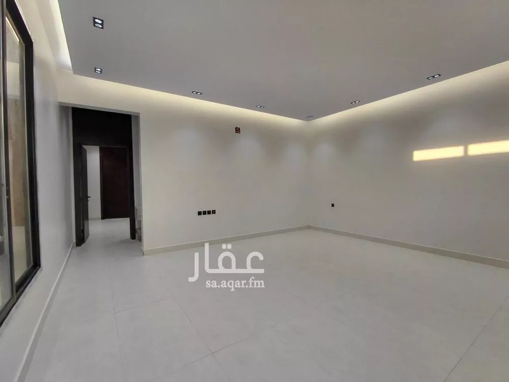 فيلا 6 غرف في الرمال 5