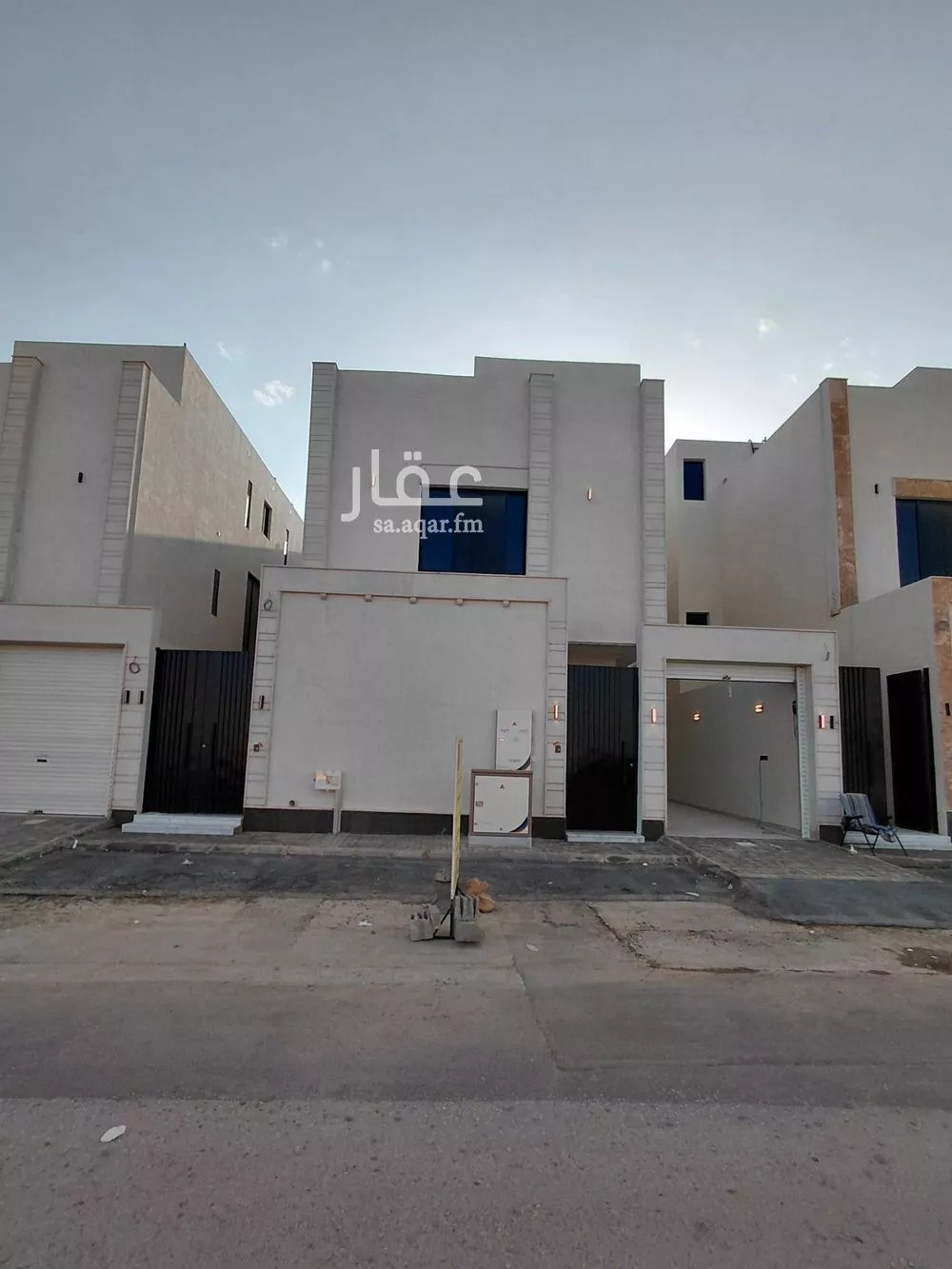 5 bedroom apartment in Al Janadriyah 1