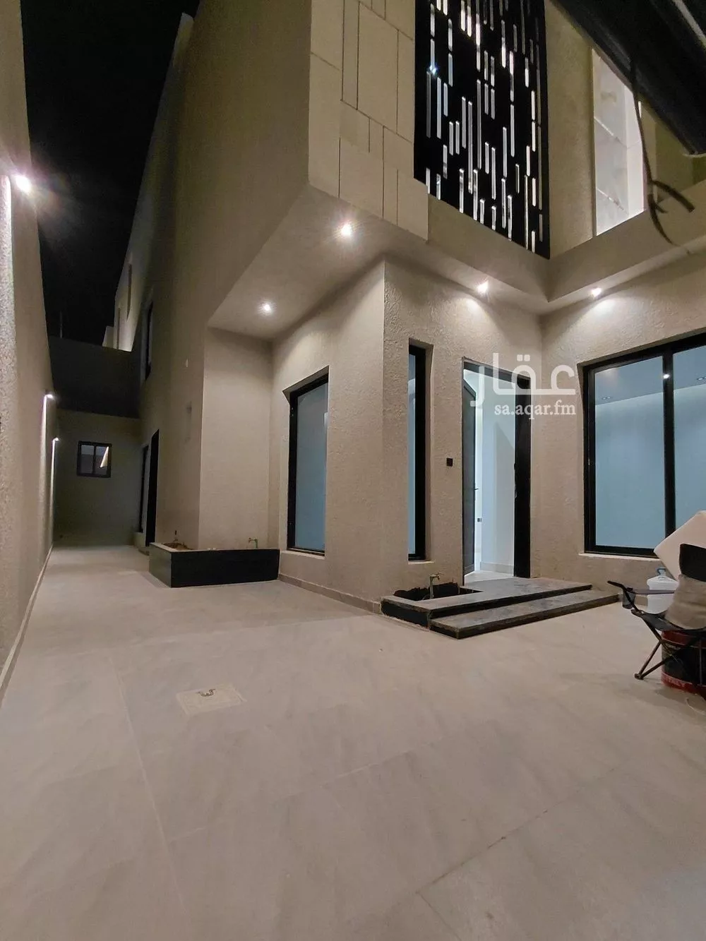 5 bedroom floor in Al Rimal 2