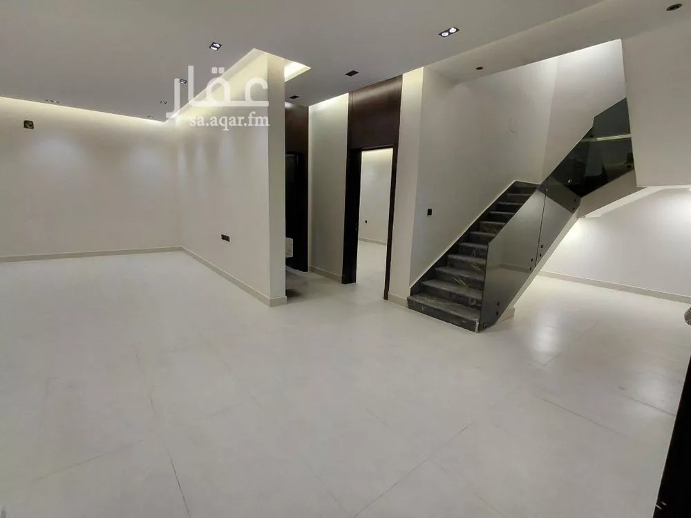 فيلا 6 غرف في الرمال 3