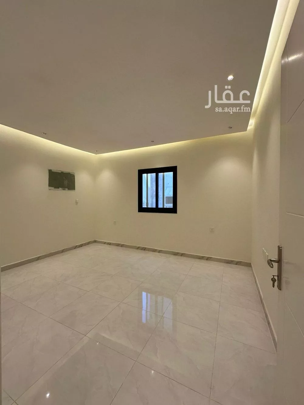 شقة 5 غرف في الصفا 4