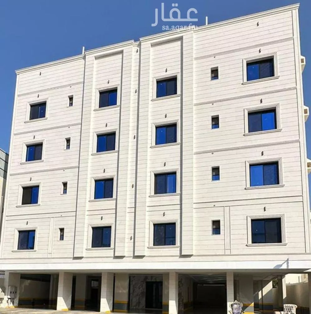 شقة 5 غرف في الصفا 3