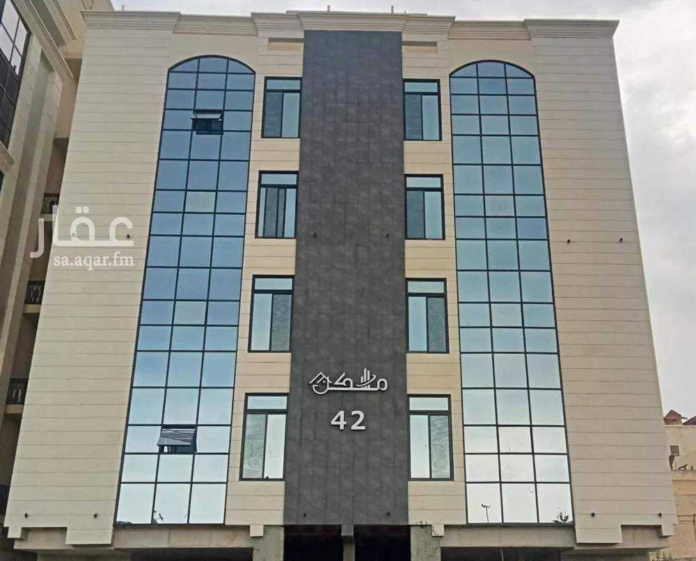 شقة 5 غرف في النهضة 1