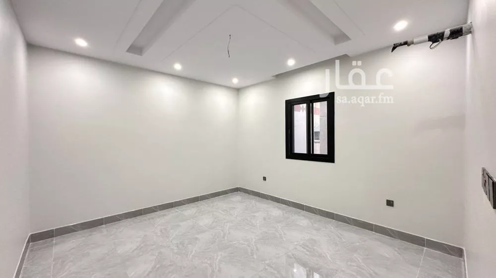 شقة 4 غرف في المروة 3