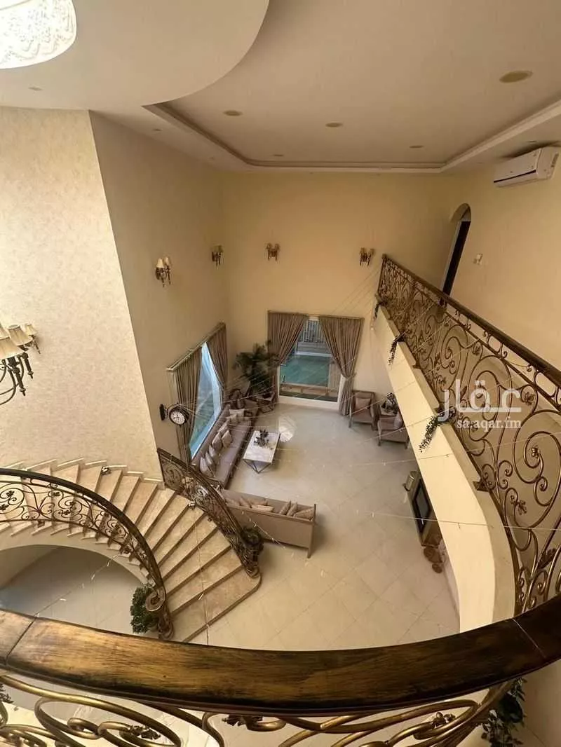 7 bedroom villa in As Sawari 5