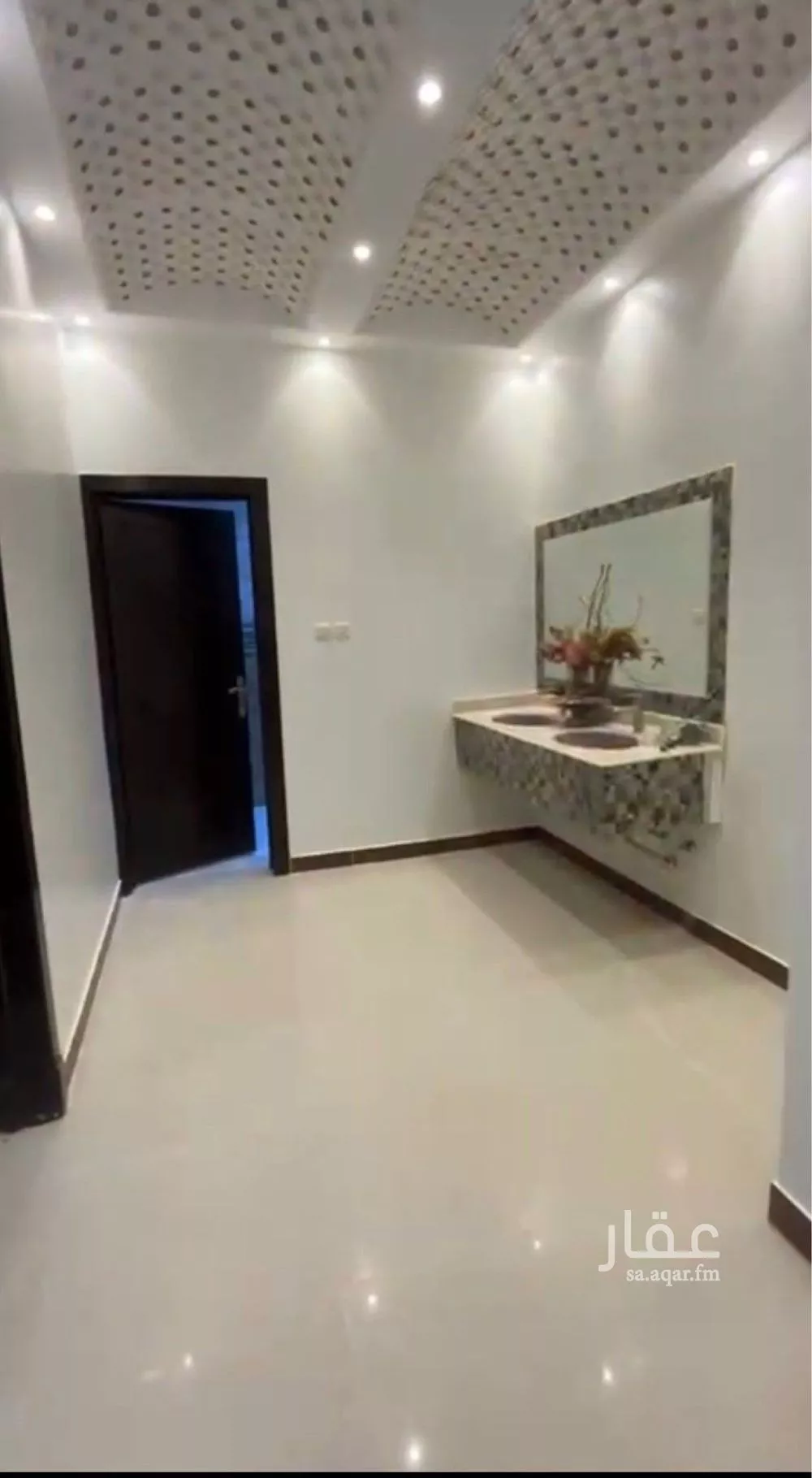 فيلا 7 غرف في المونسية 5