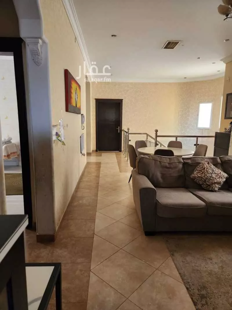 5 bedroom villa in Al Sahafah, Riyadh 18