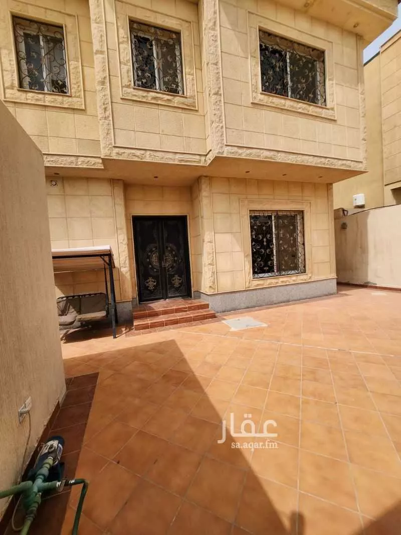 5 bedroom villa in Al Sahafah, Riyadh 15