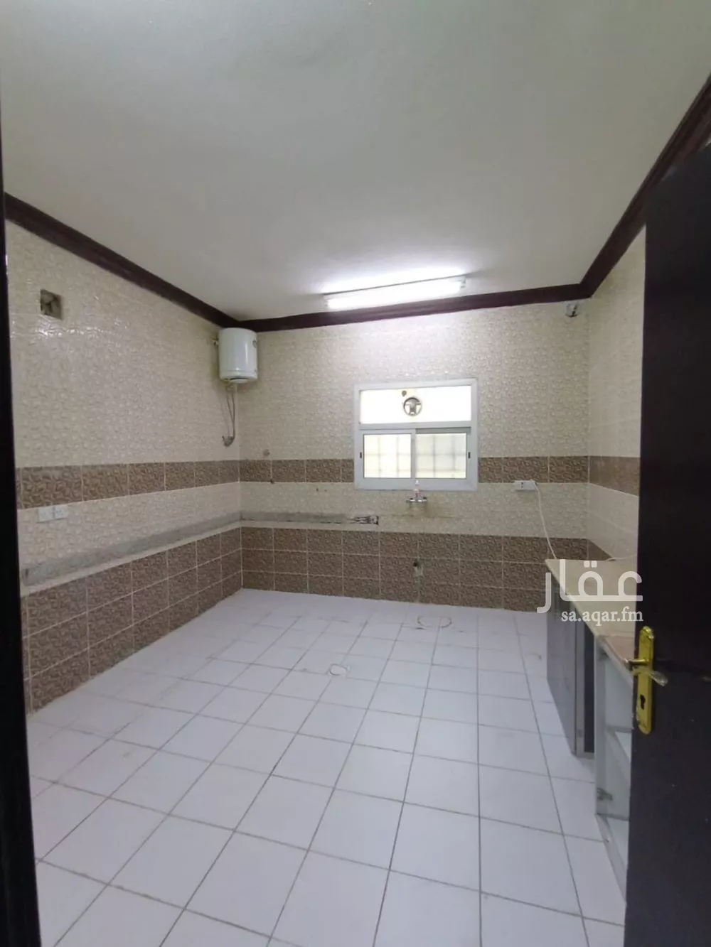 3 bedroom floor in Al Munsiyah 4