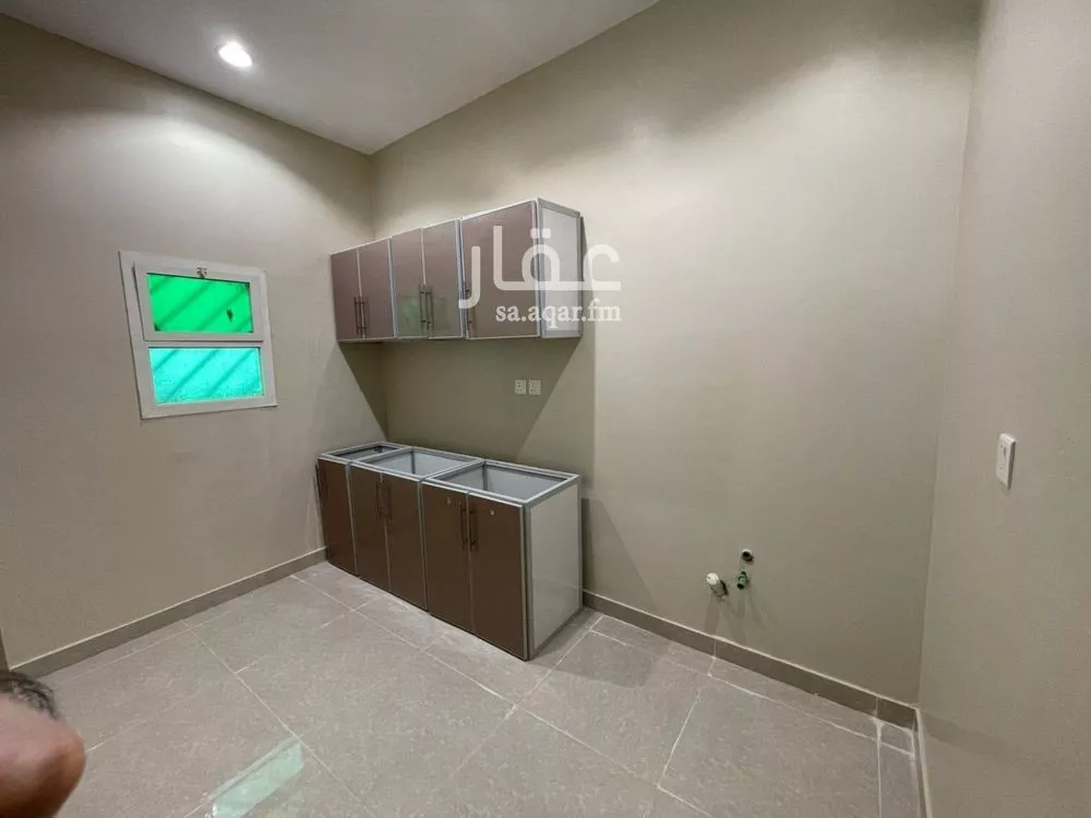 شقة 1 غرف في الضباط 2