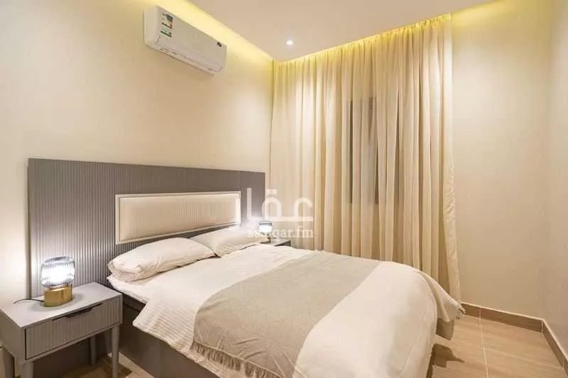 شقة 3 غرف في النخيل 4