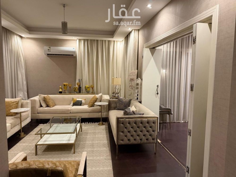 4 bedroom villa in Al Yasmin, Riyadh 4