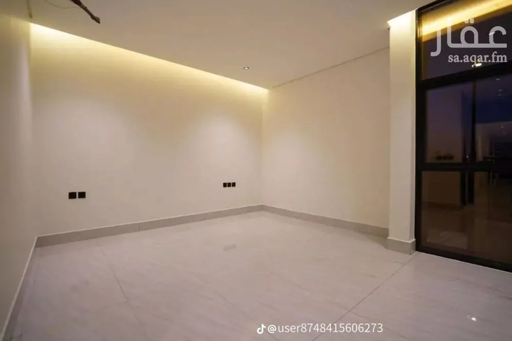 فيلا 4 غرف في عكاظ، الرياض 7