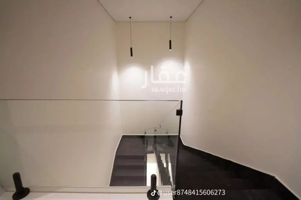 فيلا 4 غرف في عكاظ، الرياض 10