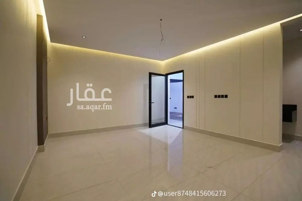 فيلا 4 غرف في عكاظ، الرياض 6