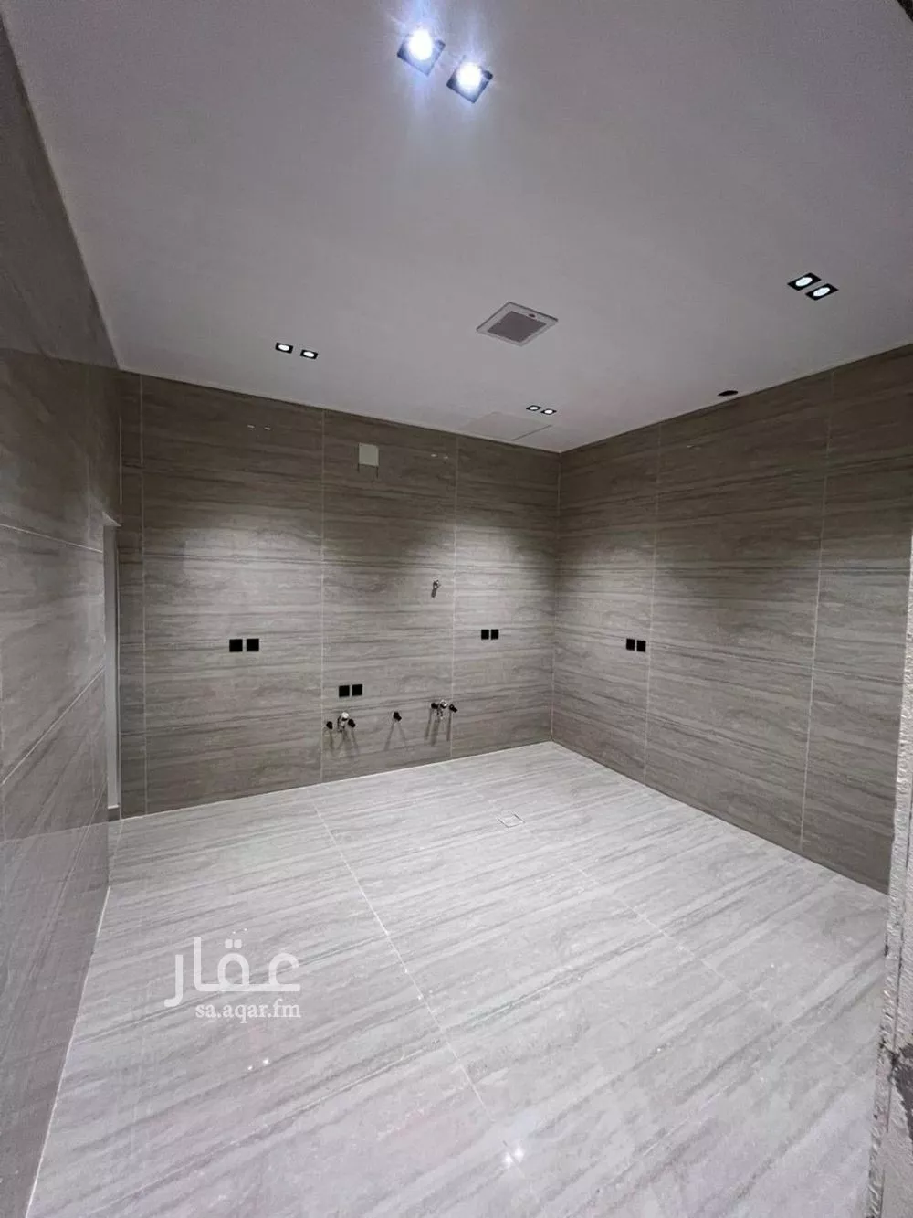 فيلا 3 غرف في الرمال 5