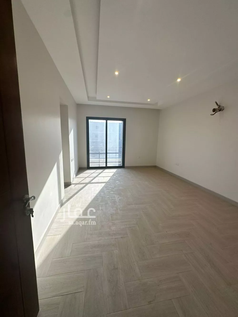 4 bedroom villa in Dahiat King Fahd, Eastern Province 10